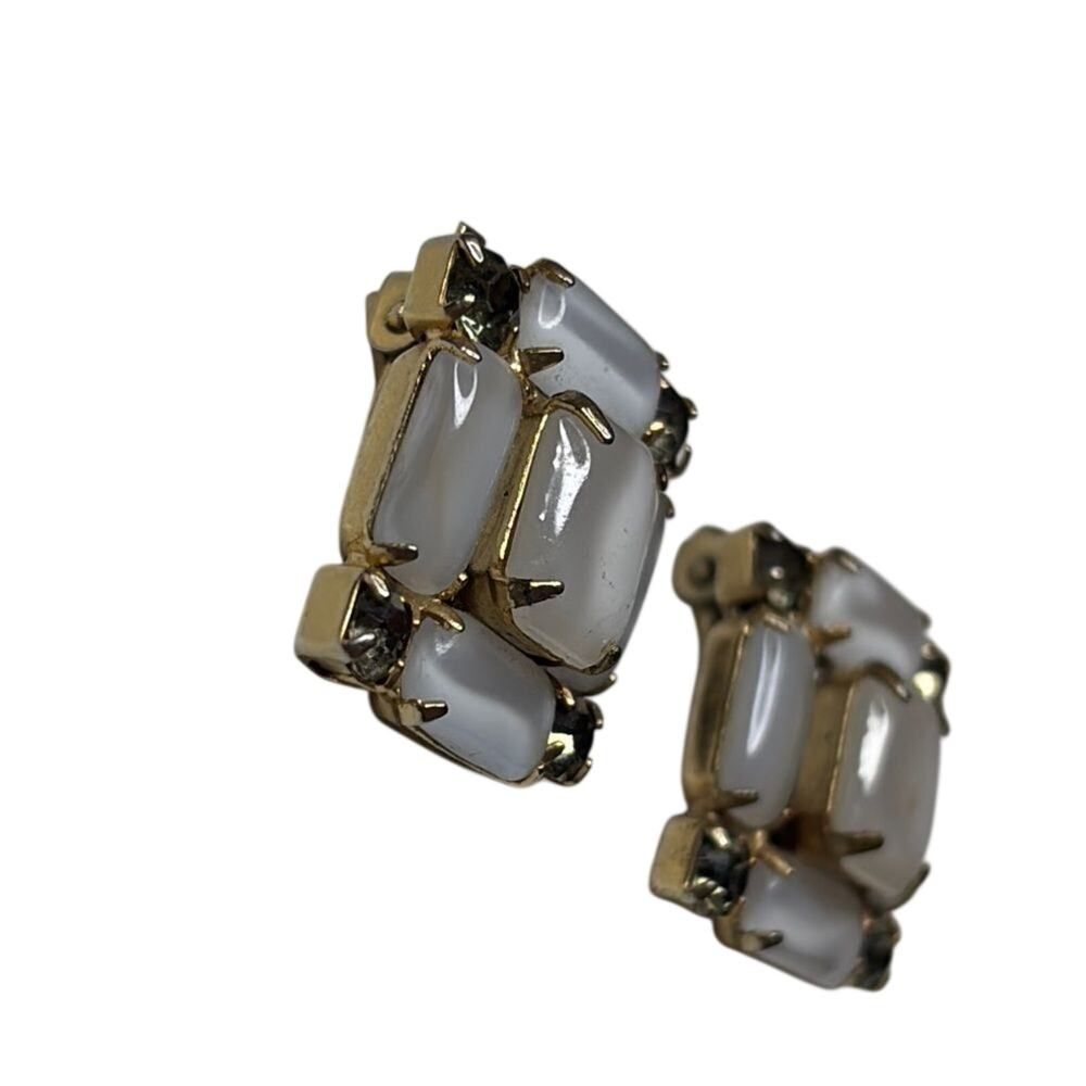 Vintage White Glass & Olive Green Rhinestone Clip On Earrings Mid Century - Picture 2 of 4